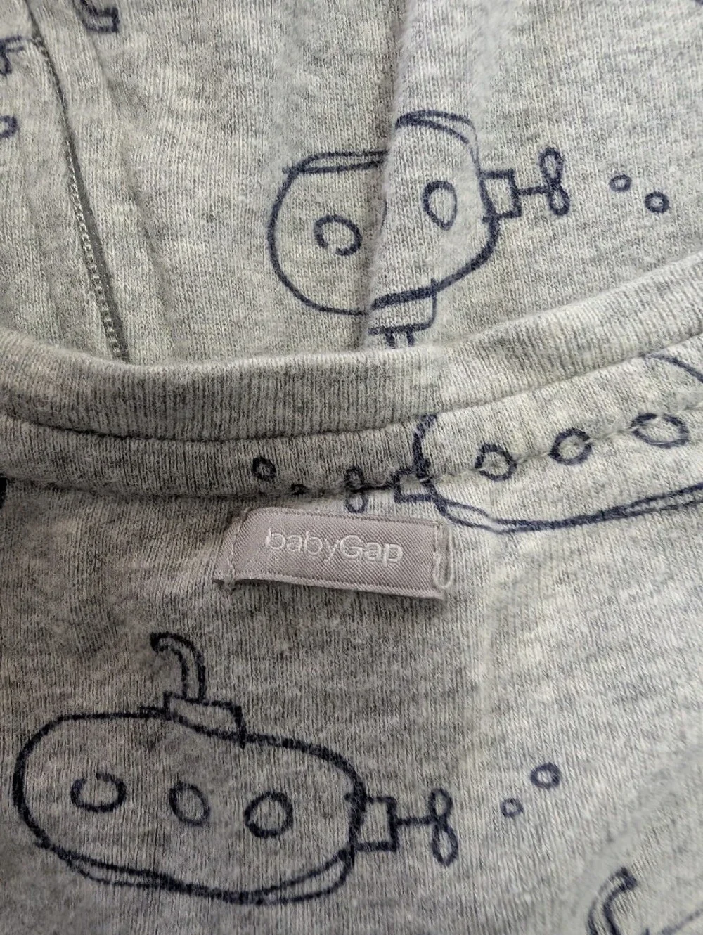 GAP baby piece